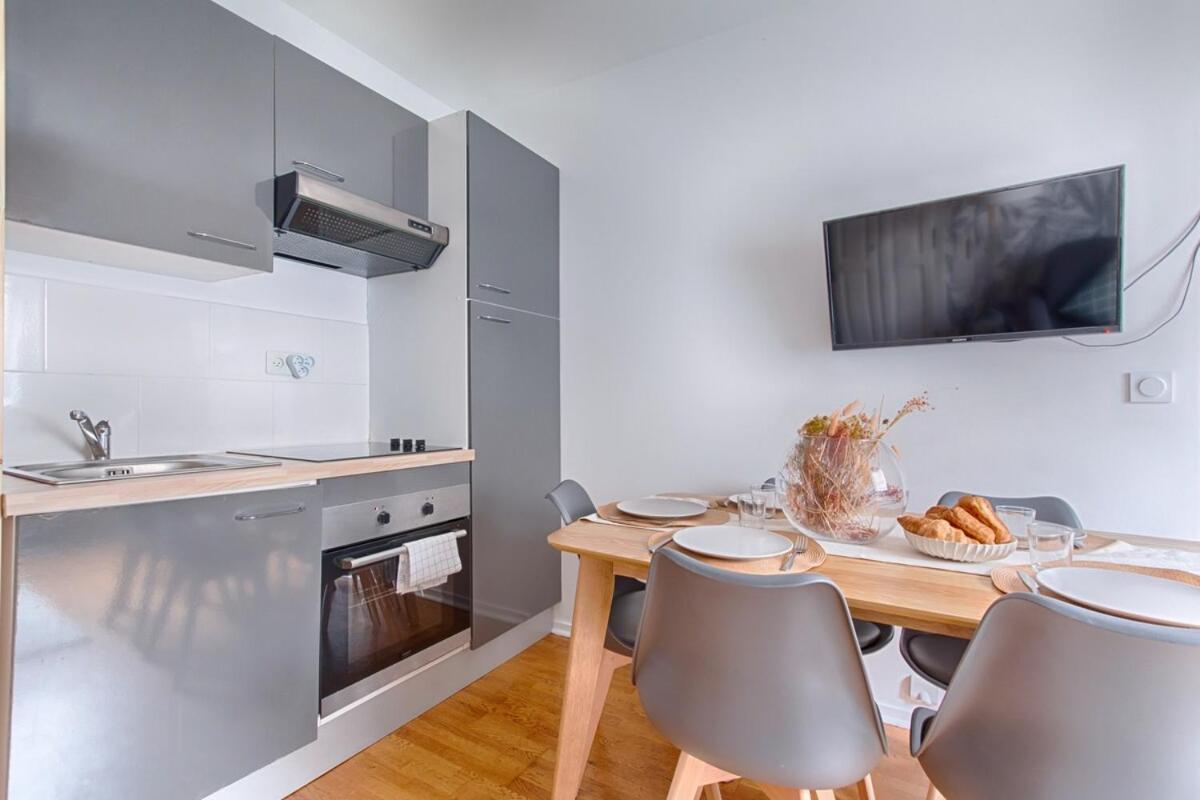 Appartement Near To Saint Lazare - 6P Paris Bagian luar foto